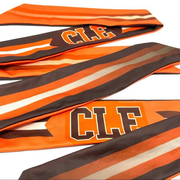 Cleveland Browns Bakerbands Bundle of 2 Reversible Headbands, Ohio Football NFL - Picture 3 of 7